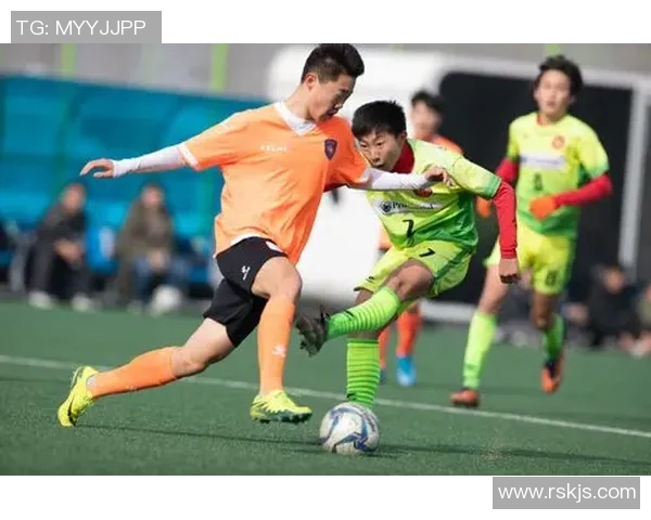 球星齐聚上海共襄盛会打造中国足球发展新高地 球星齐聚上海共襄盛会打造中国足球发展新高地